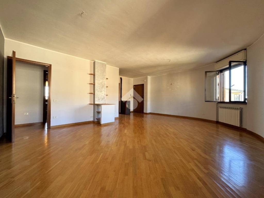 Appartamento a Viterbo in Via Tarconte - Foto 2