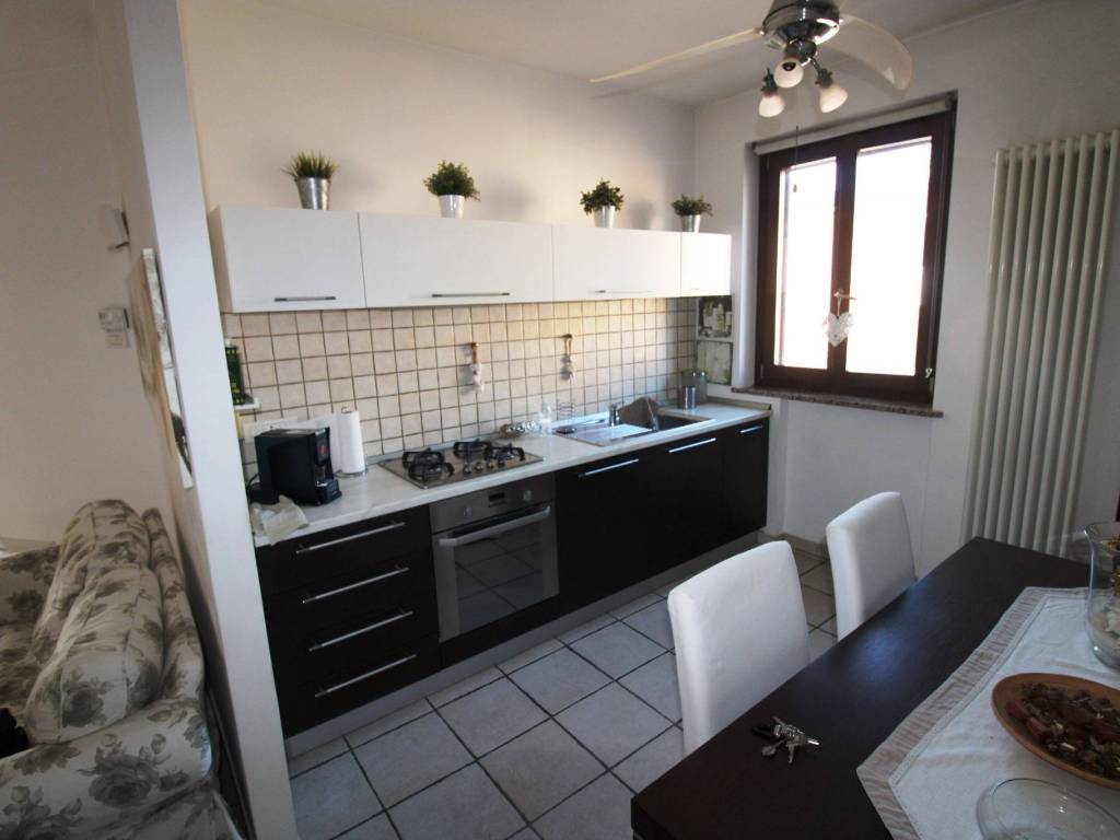 Appartamento a Montecosaro in Via Bologna - Foto 3