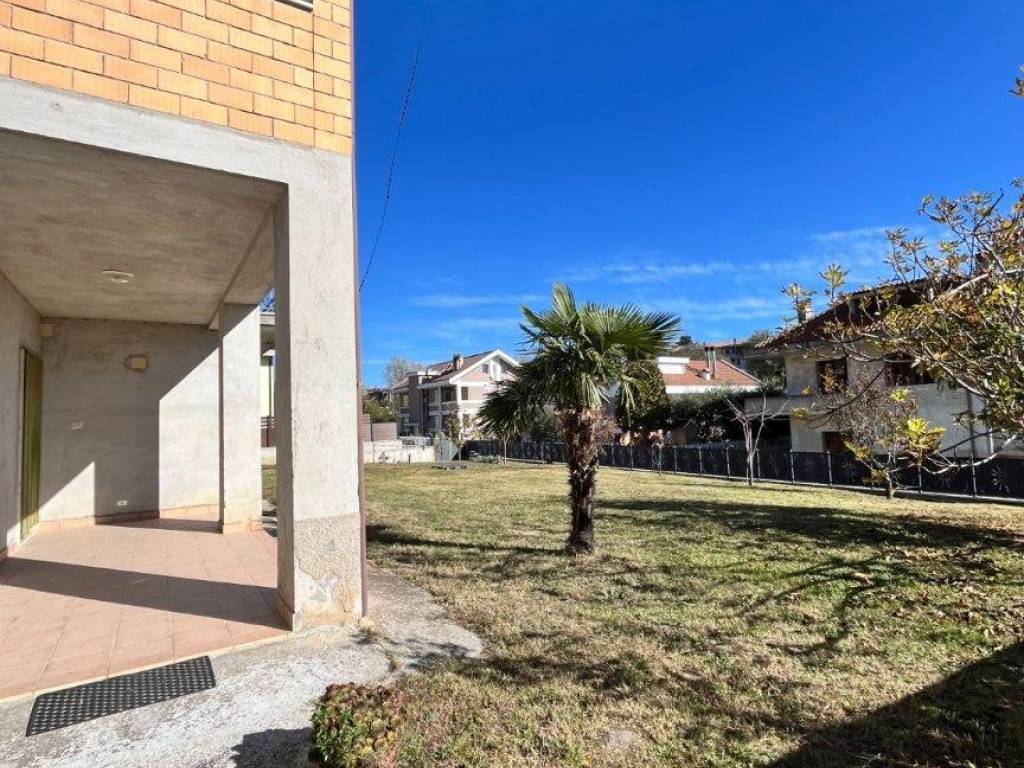 Villa a Venarotta in Via Papa Giovanni Paolo II, 6 - Foto 4