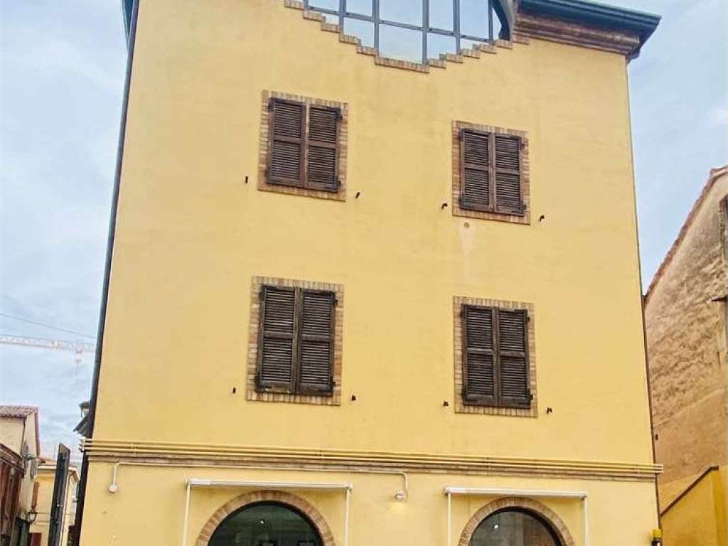 Immobile a Tolentino in via Pacifico Massi, 22 - Foto 2