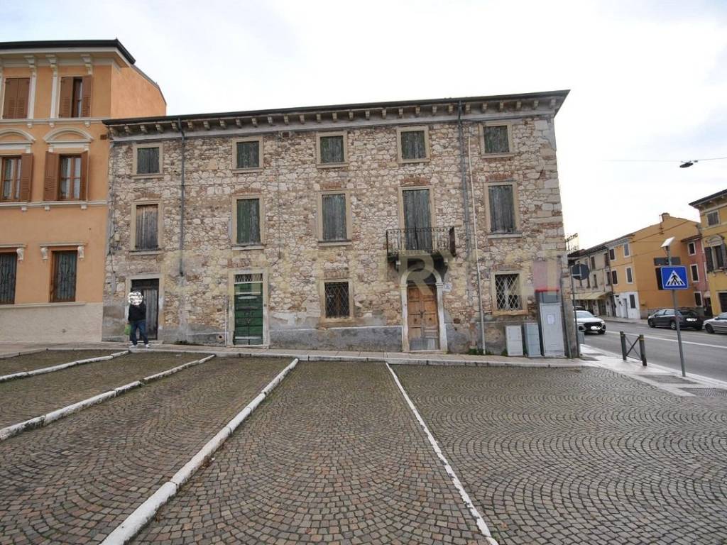 Casa indipendente a Verona in Via Unità d'Italia, 95 - Foto 3