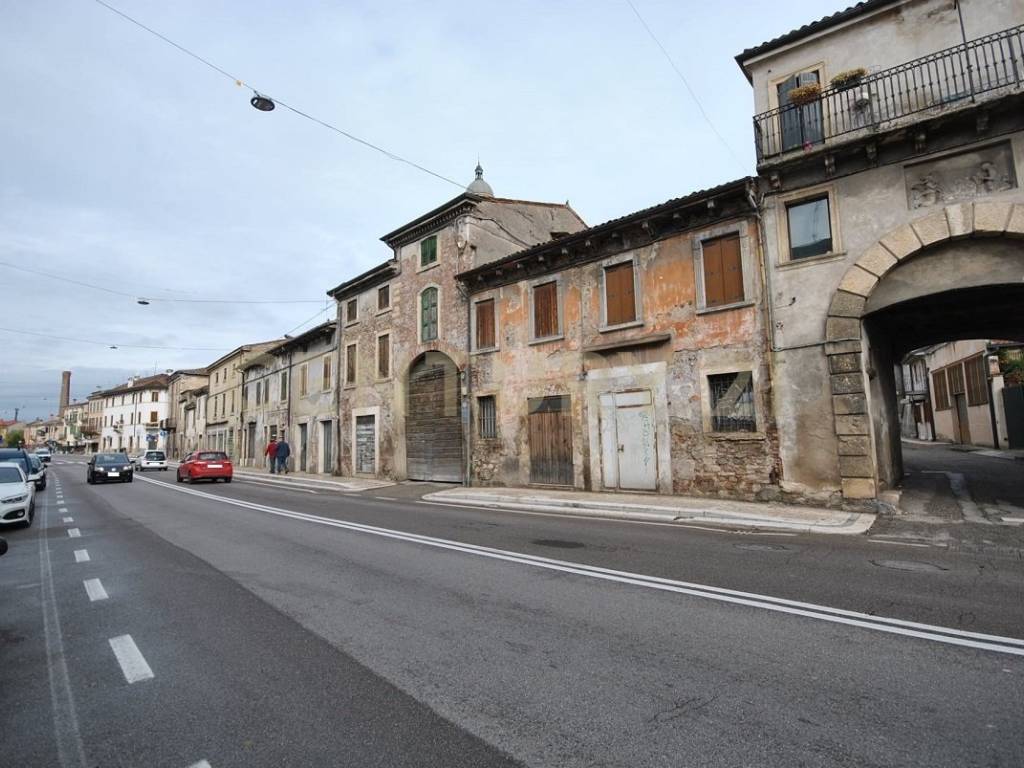 Casa indipendente a Verona in Via Unità d'Italia, 95 - Foto 4