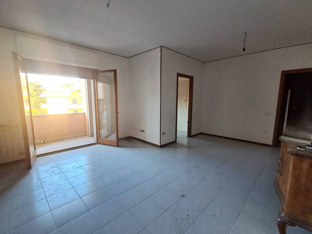Appartamento a Teramo in via Libero Pierantozzi, 21 - Foto 2