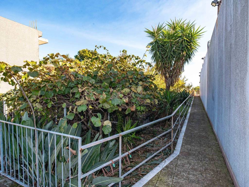 Casa indipendente a Santa venerina in Via Alessandro Volta, 99 - Foto 4