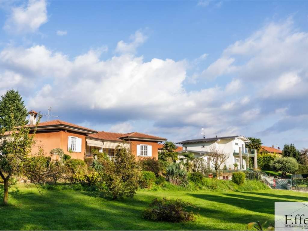 Villa a Besozzo in Via Monte Grappa, 22 - Foto 3