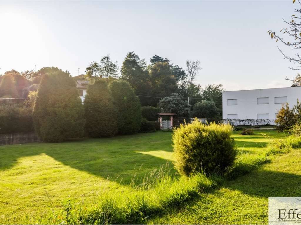 Villa a Besozzo in Via Monte Grappa, 22 - Foto 5