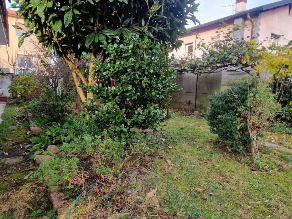 Villa a Venegono superiore in Via Monte Bianco, 16 - Foto 5