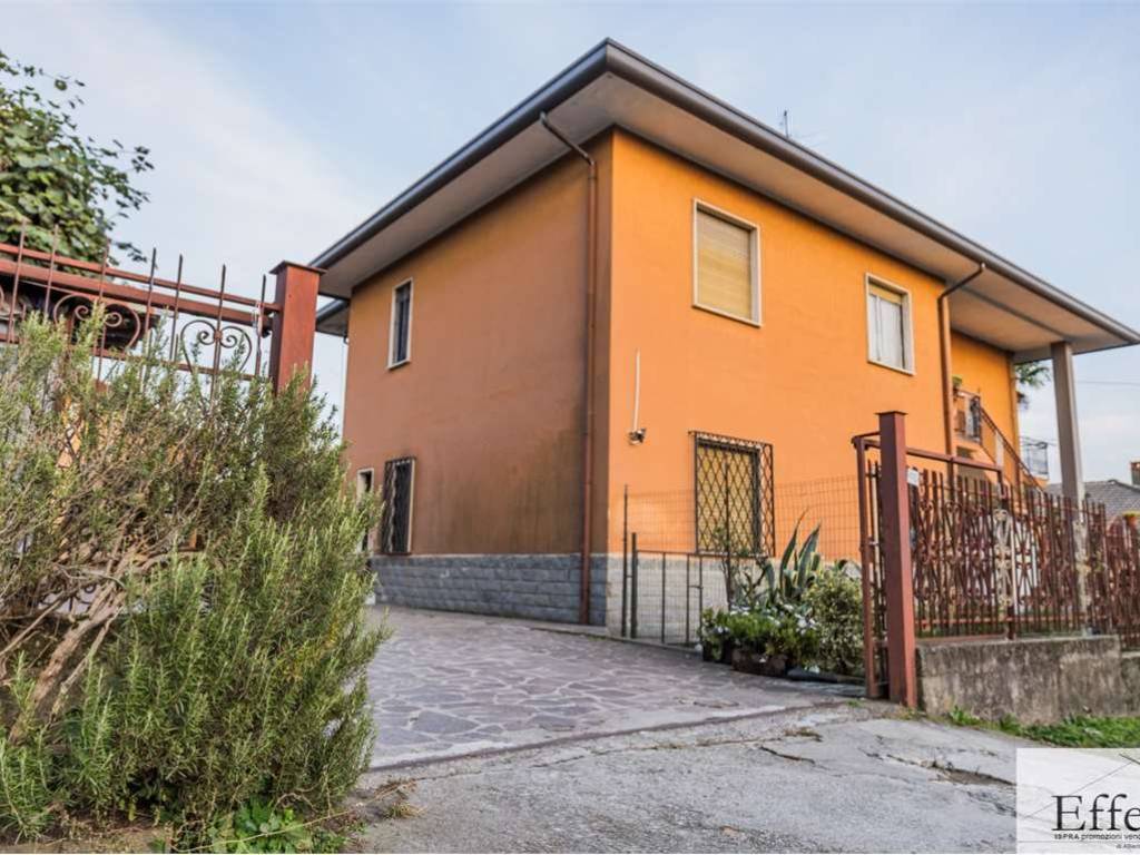 Villa a Ispra in Via Delle Motte, 117 - Foto 4