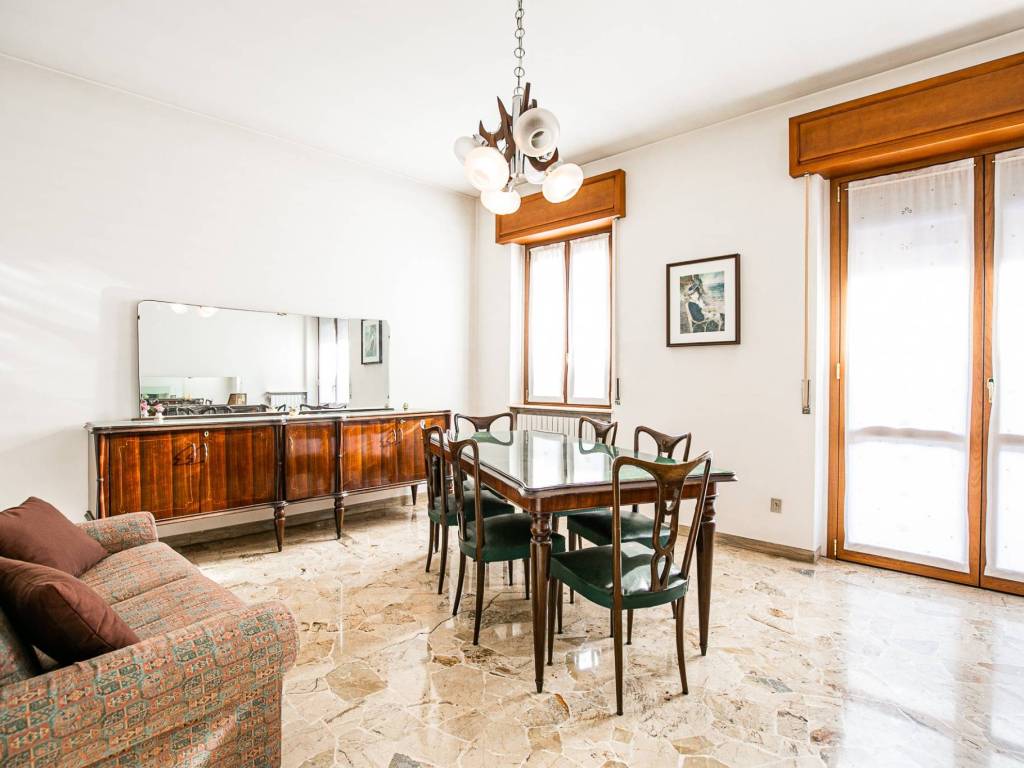 Casa indipendente a Origgio in Via Carso, 4 - Foto 2