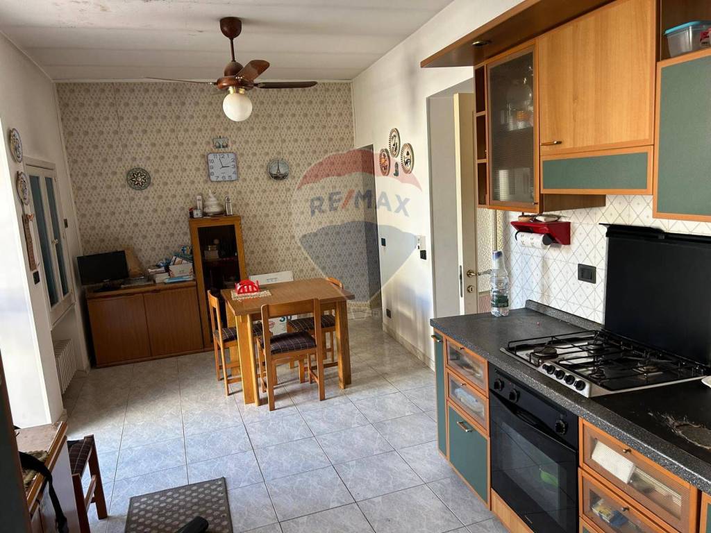 Casa indipendente a Ragusa in Via Giombattista Odierna - Foto 2