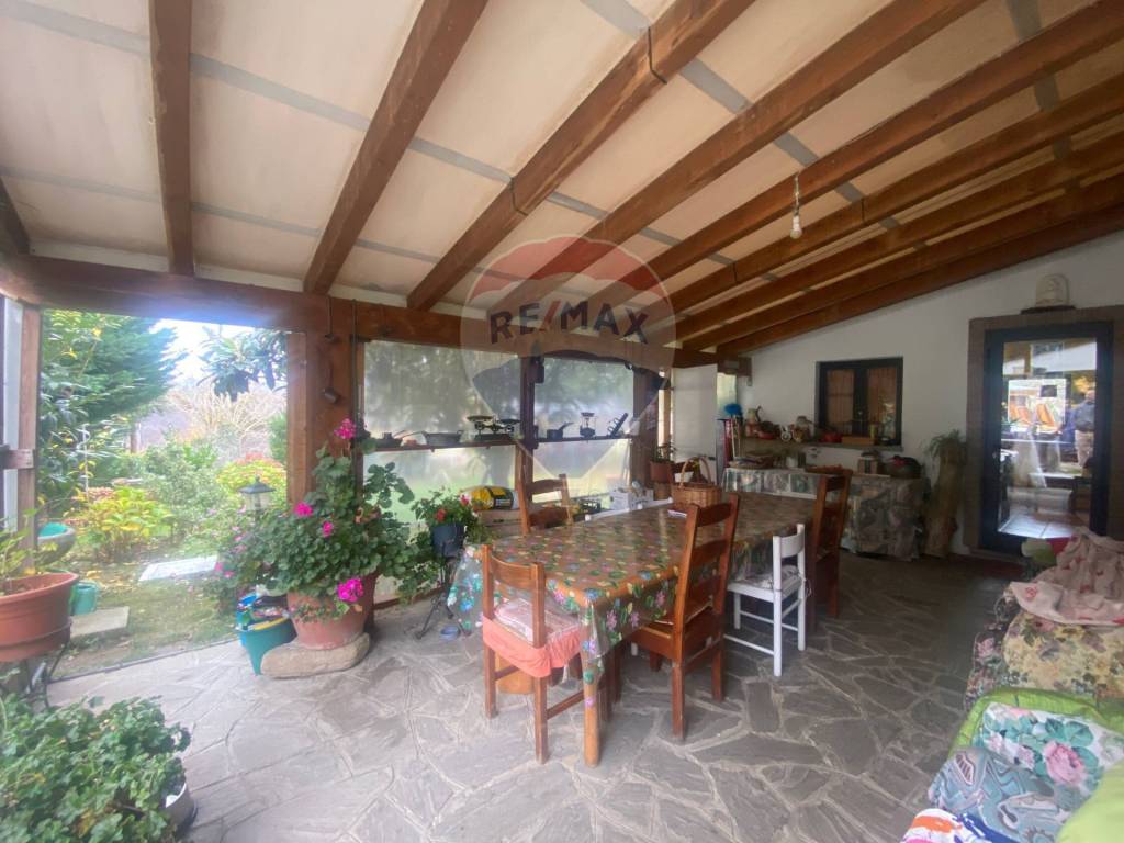 Casa indipendente a Borgo val di taro in localita' marzocco di brunelli, 48 - Foto 2