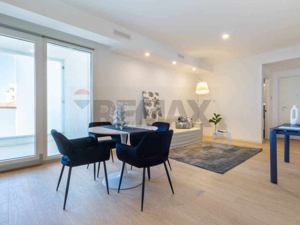 Appartamento a Cagliari in via della Pineta, 209 - Foto 2