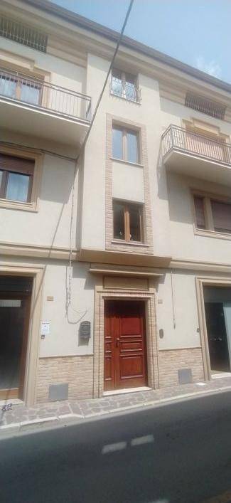 Palazzo / stabile a San salvo in Strada Savoia, 8 - Foto 4