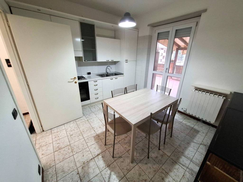 Appartamento a Castagnito in Via Alba, 12 - Foto 3