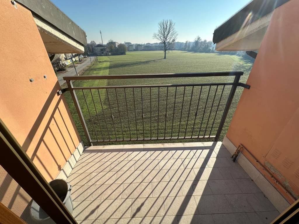 Appartamento a Lodi in Via del Pulignano - Foto 2