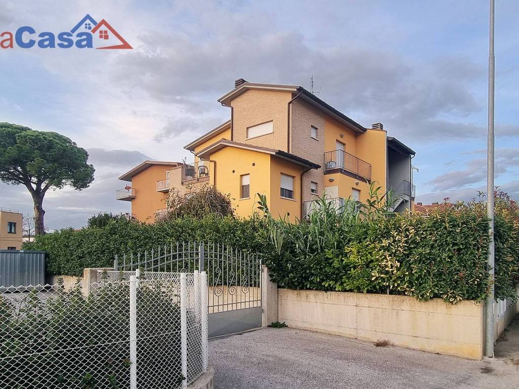 Appartamento a Ostra in Via San Girolamo - Foto 4