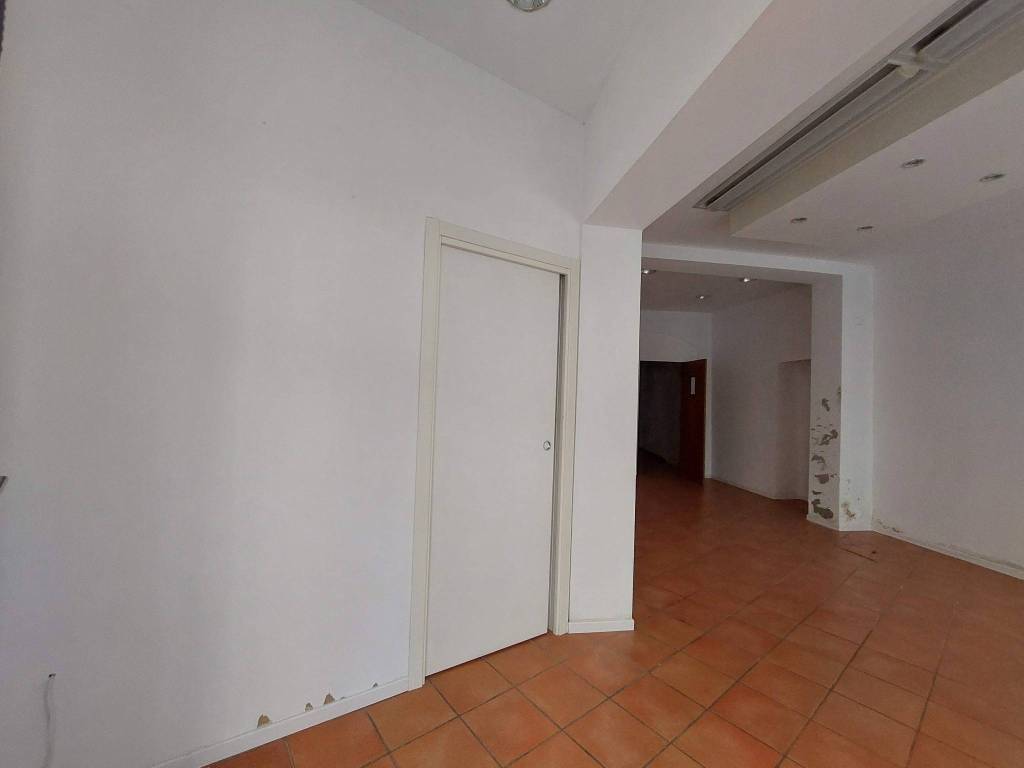 Immobile a Imola in Via Emilia, 265 - Foto 4