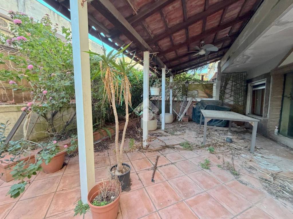 Casa indipendente a Giugliano in campania in Viale dei Pini Nord, 38 - Foto 3