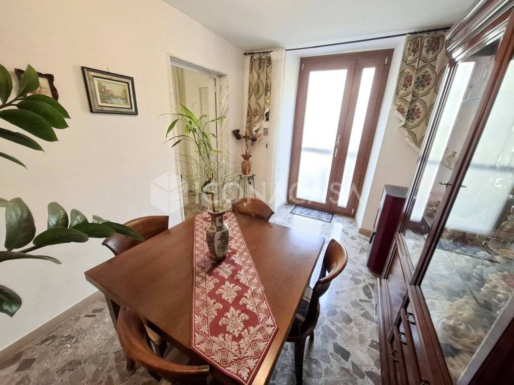 Casa indipendente a Adelfia - Foto 3