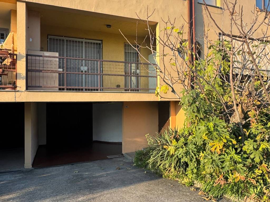 Villetta a schiera a Brescia in Via Giovanni Cimabue - Foto 2