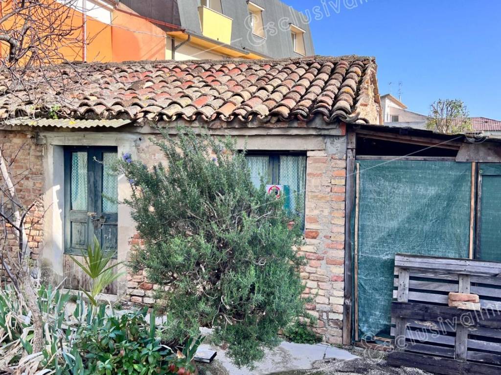 Villa a Castelfidardo in Via G. Rossini, 2C - Foto 4