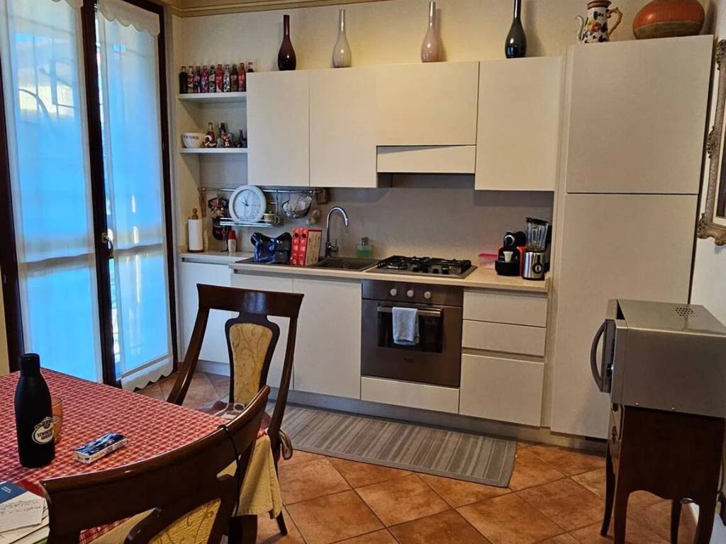 Appartamento a Rivanazzano terme in Via Amerigo Vespucci, 12 - Foto 4