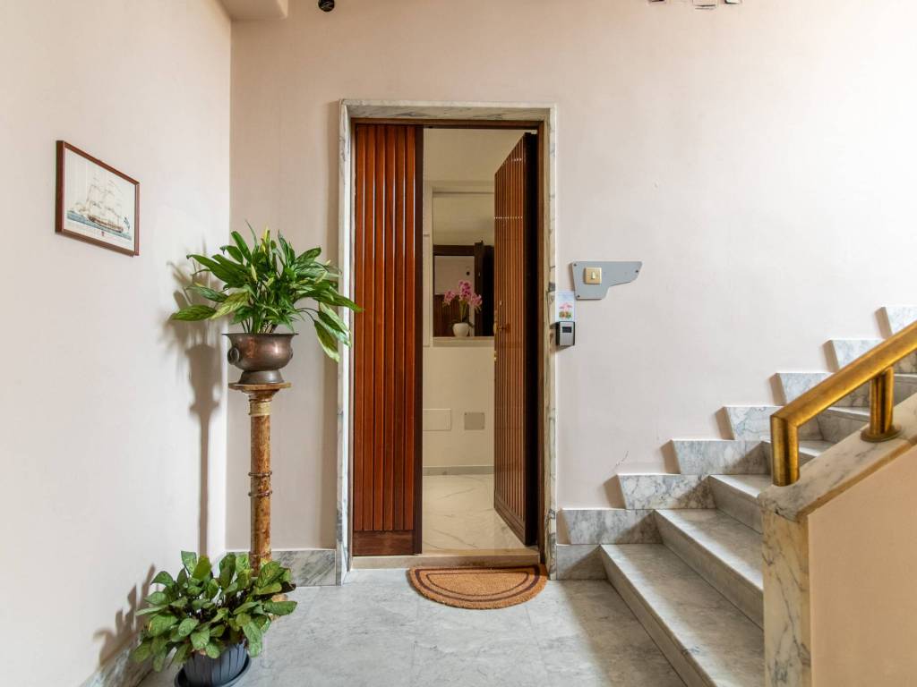 Appartamento a Cagliari in Via Olbia, 25 - Foto 2