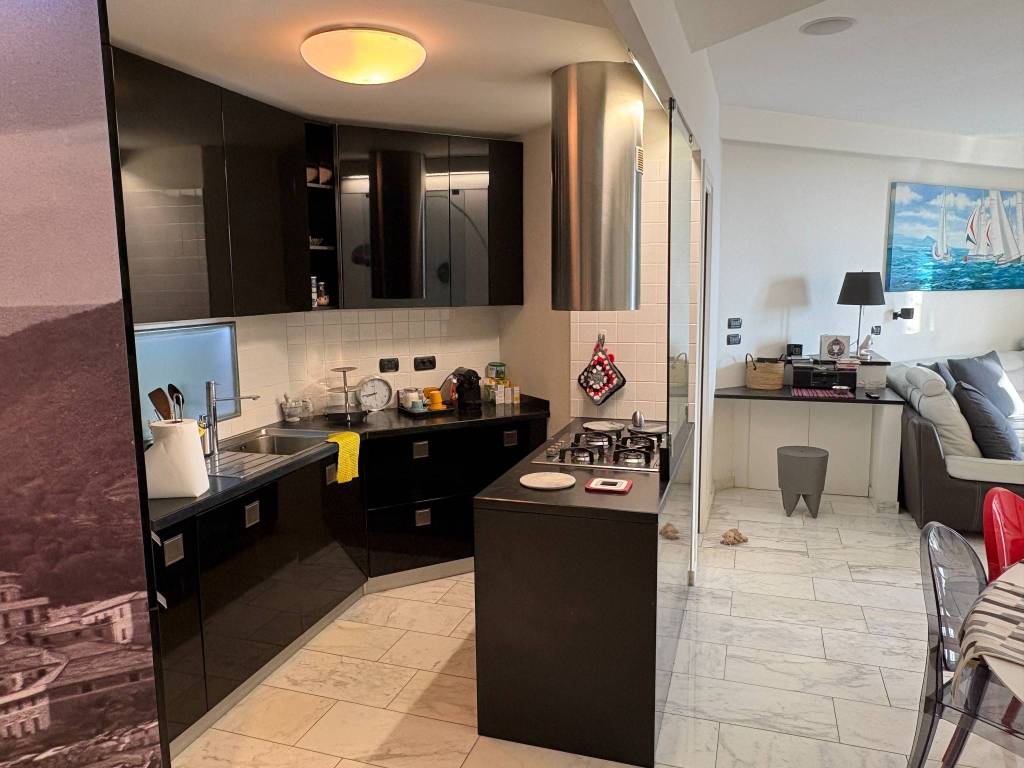 Appartamento a Arenzano in Via Giacomo Matteotti - Foto 5