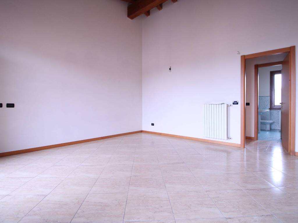 Appartamento a Comezzano-cizzago in Via Giovanni Falcone e Paolo Borsellino, 5 - Foto 4