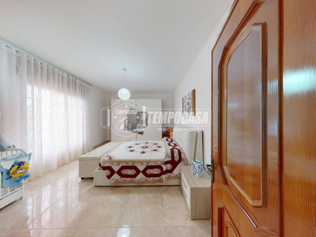 Appartamento a Scorrano in Via P. de Lorentiis 109 - Foto 5