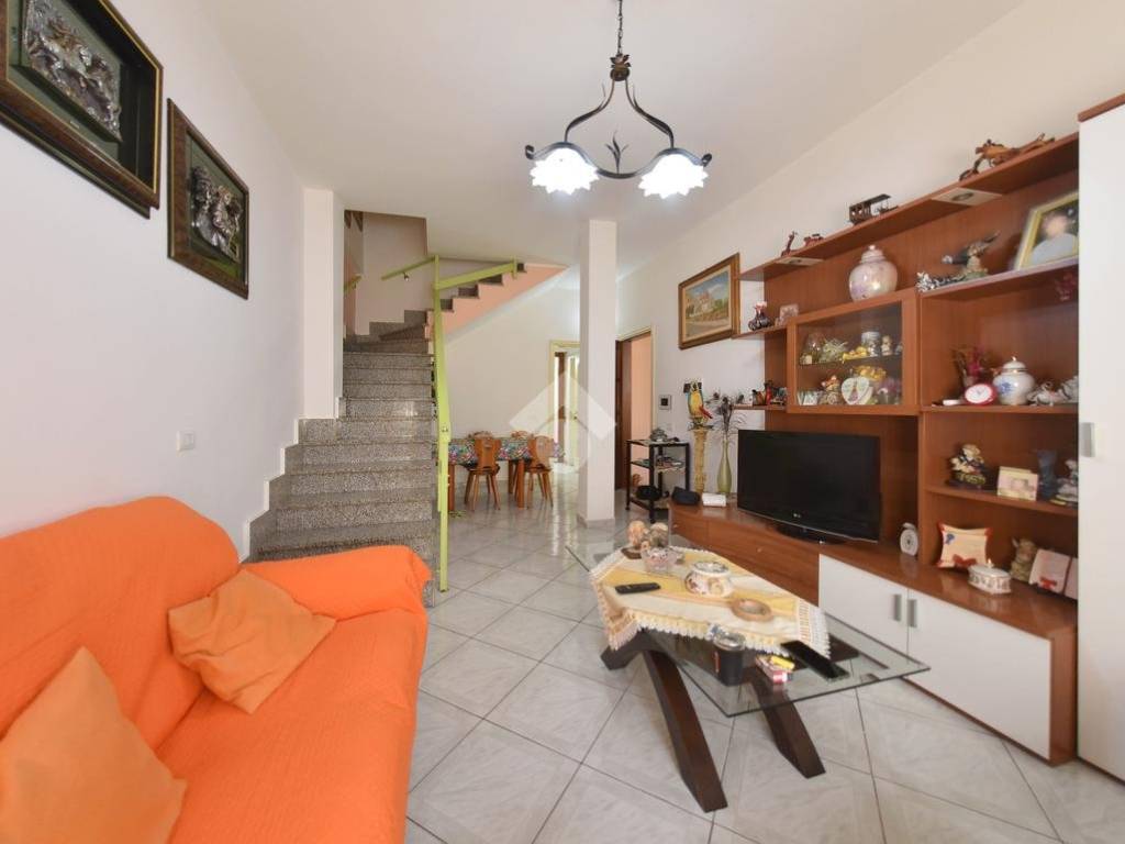 Casa indipendente a Cagliari in Via Giovanni Dalle Bande Nere, 3 - Foto 3