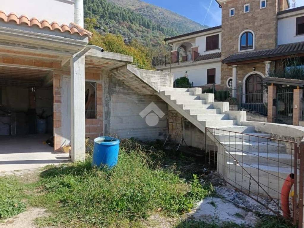 Villetta a schiera a Santa lucia di serino in Via fra giulio chiarella - Foto 3