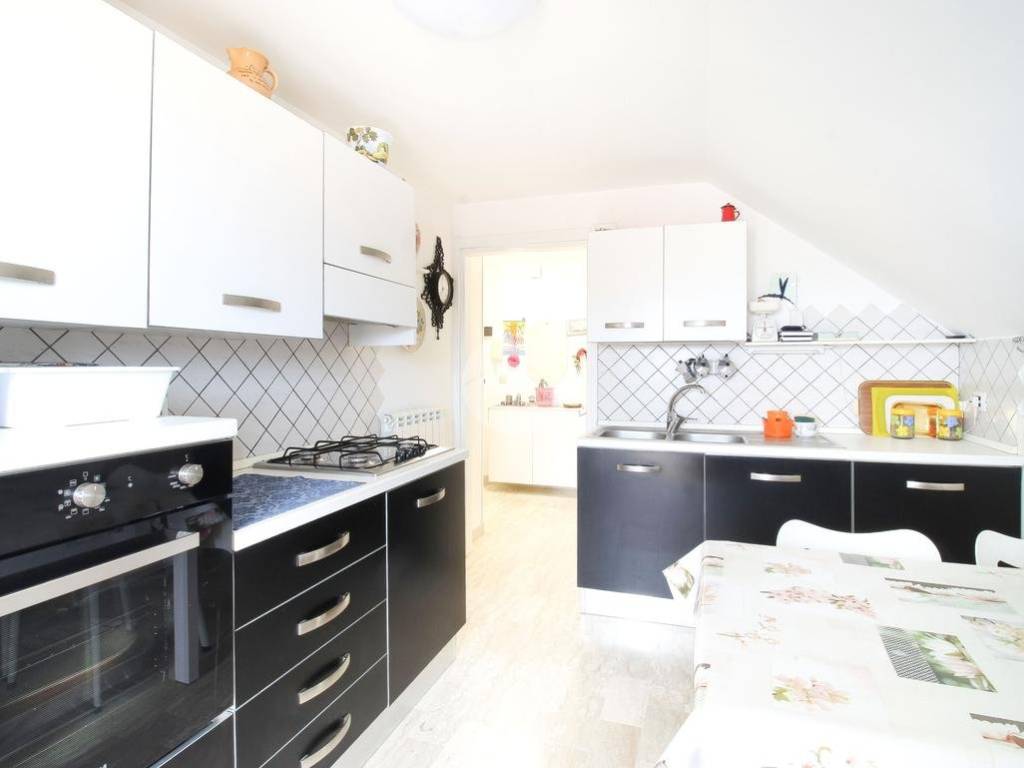 Appartamento a San benedetto del tronto in Via Fanfulla Da Lodi, 34 - Foto 2