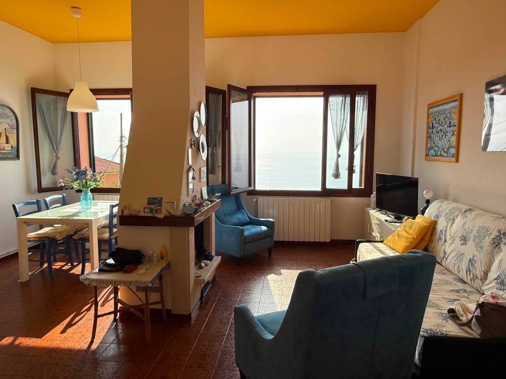 Appartamento a Finale ligure in Via Manie - Foto 5