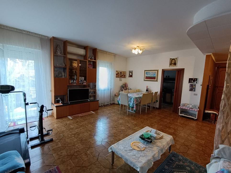 Appartamento a Fano in Viale Italia - Foto 3