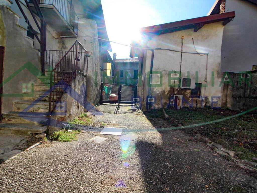 Casa indipendente a Somma lombardo in Via Giuseppe Garibaldi - Foto 2