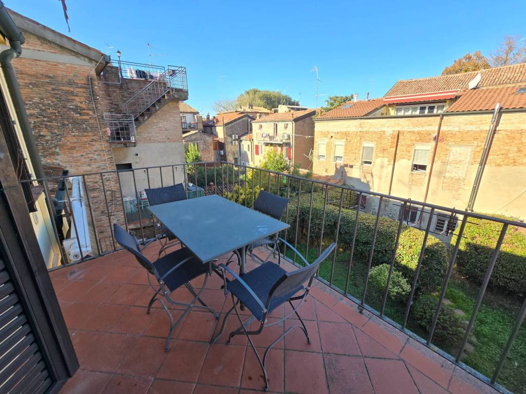 Appartamento a Ferrara in Via Muzzina - Foto 2