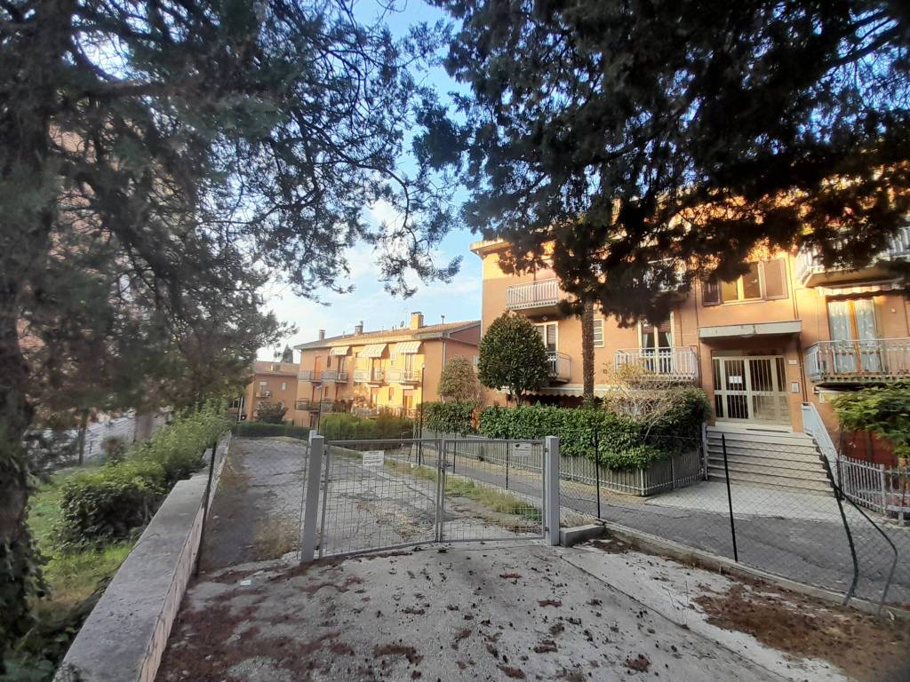 Appartamento a Perugia in Via Alessandro Vivenza, 18 - Foto 3