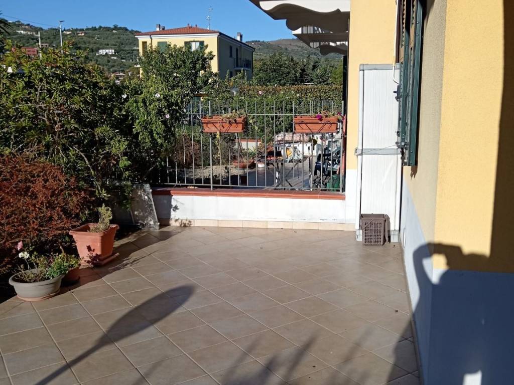 Appartamento a Imperia in Via Littardi - Foto 5