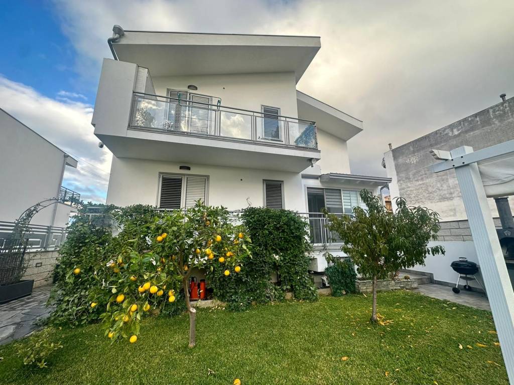 Villa a Milazzo in Via della Concordia - Foto 2