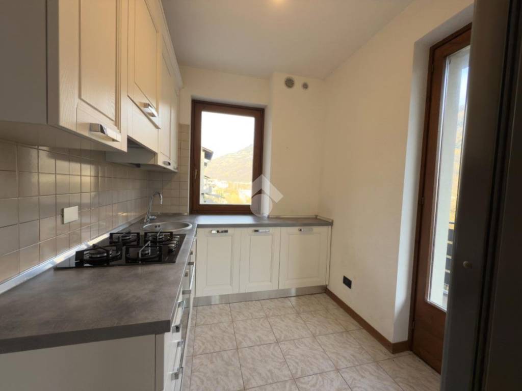 Casa indipendente a Vervio in Via per Rogorbello, 7 - Foto 5