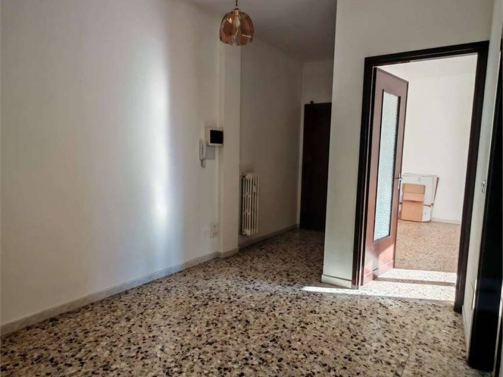 Appartamento a Trofarello in via XXIV MAGGIO , 49 - Foto 2