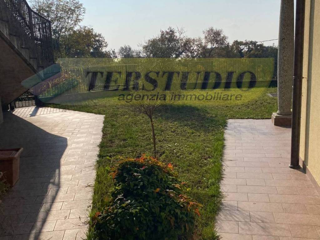 Appartamento a Sotto il monte giovanni xxiii in Via Centralino, 11 - Foto 3