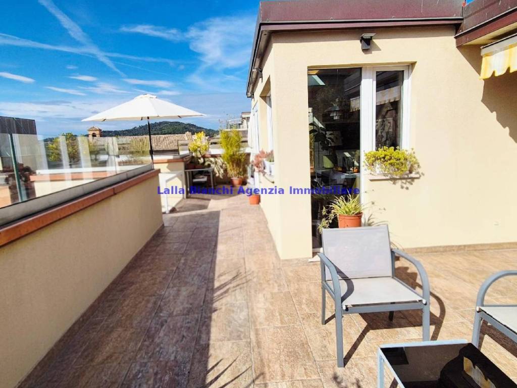 Attico / mansarda a Pesaro in VIA GRAMSCI - Foto 3