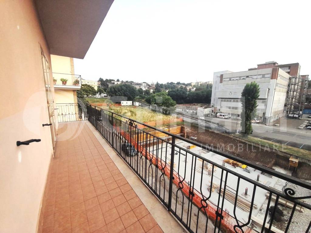 Appartamento a Benevento in Via Marco da Bn - Foto 5