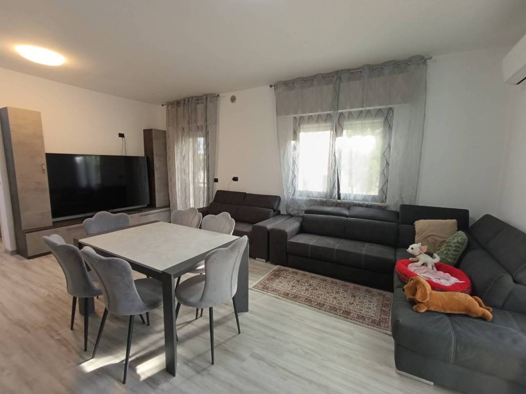 Appartamento a Alba adriatica in Via Firenze, 89 - Foto 4