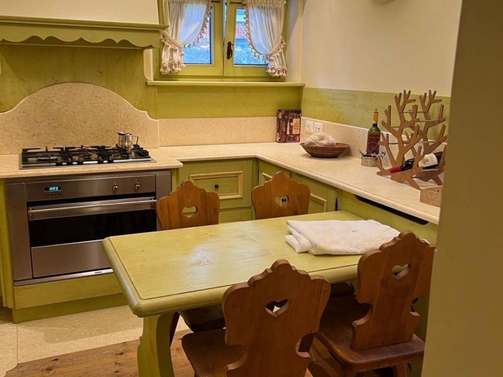Villa a Cortina d'ampezzo in Frazione Majon di Sopra - Foto 2