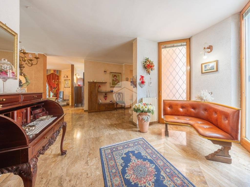 Villa a Tivoli in Viale del Canopo, 31 - Foto 3