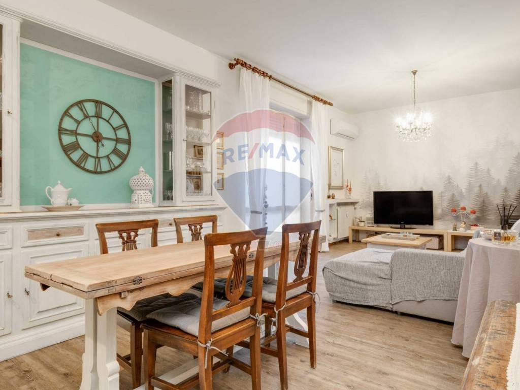 Appartamento a Cassano magnago in via San Carlo Borromeo, 15 - Foto 2