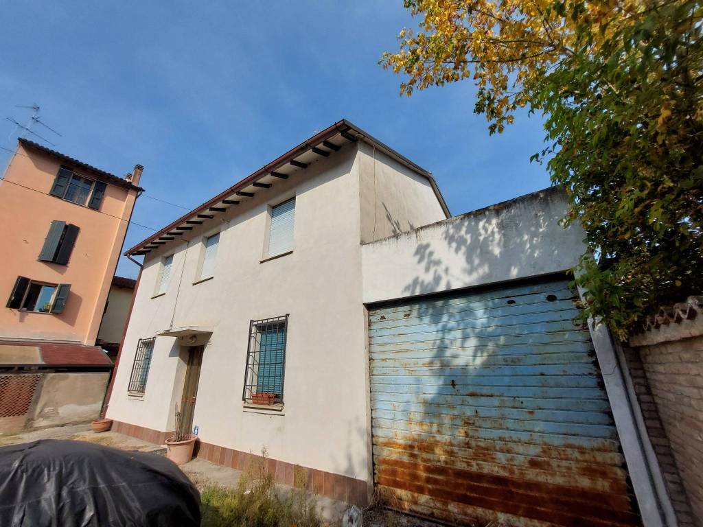 Casa indipendente a Imola in Via Correcchio, 106 - Foto 2